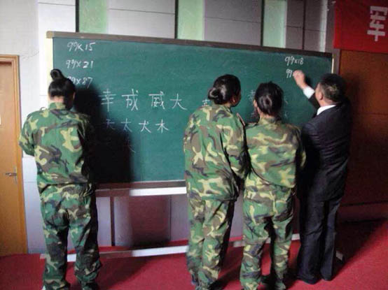 C:\Documents and Settings\Administrator\桌面\军护大队活动\军护大队活动\军护大队组织举行《感恩孝道,励志成才》报告会.files\3.jpg C:\Documents and Settings\Administrator\桌面\军护大队活动\军护大队活动\军护大队组织举行《感恩孝道,励志成才》报告会.files\3.jpg